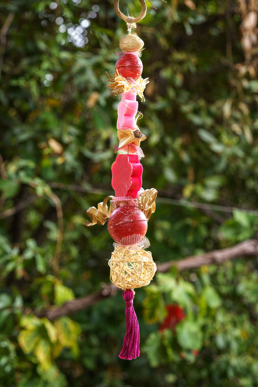 GUIRNALDA DE FRUTAS ROJAS